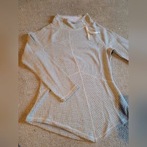 prAna matteaw asymmetrical top light gray size XL